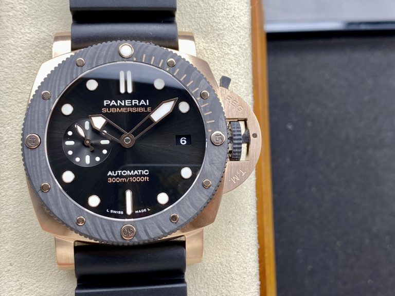 VS Factory Replica Panerai Submersible PAM 1070 Gold Carbon Watch